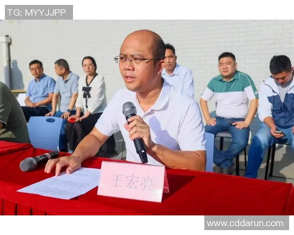 曹星如在国际赛场上挑战日本队展现中国足球新希望