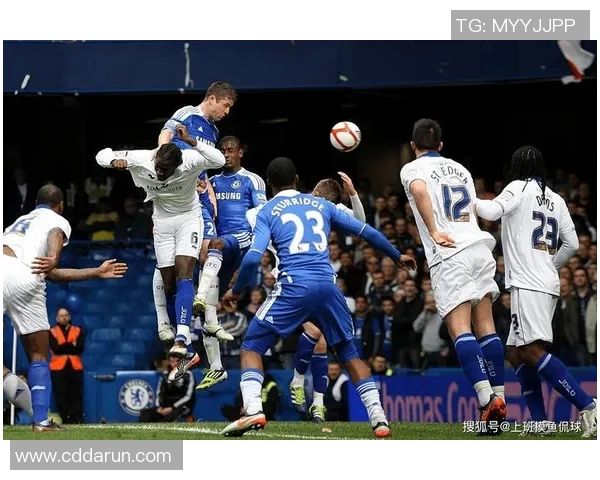 英超精彩对决回顾利物浦与切尔西的巅峰对抗视频分析